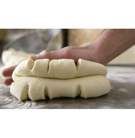 Impasto e formatura pane di Matera