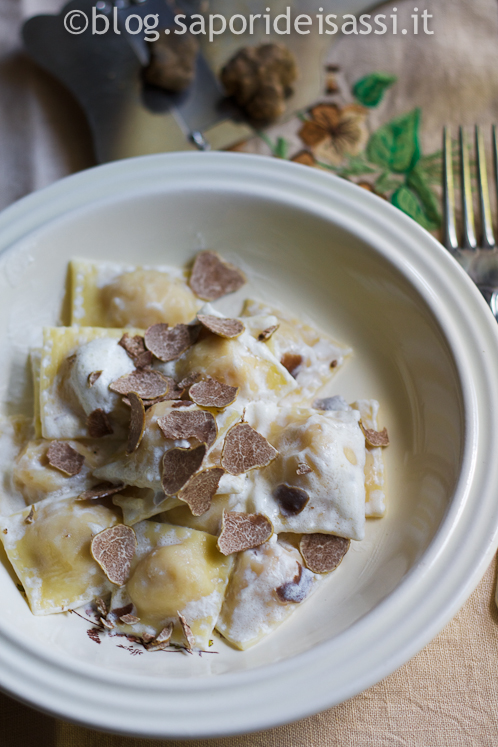 Ravioli-tartufo+firma Ravioli-tartufo+firma